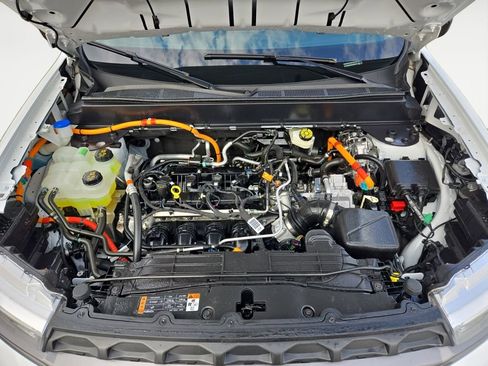 Used 2024 Ford Maverick XLT FWD image 17