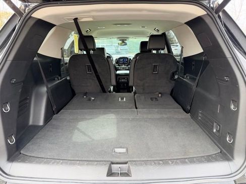 Used 2020 Chevrolet Traverse RS image 28