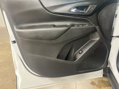 Certified 2024 Chevrolet Equinox LT AWD/4WD image 15