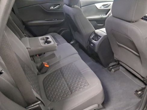 Used 2022 Chevrolet Blazer LT image 11