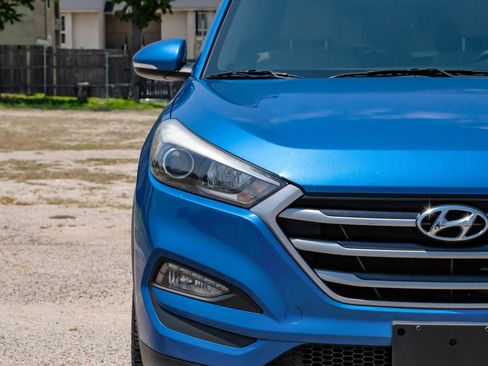 Used 2018 Hyundai Tucson Value w/ Cargo Package image 50