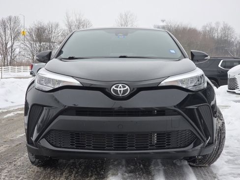 Used 2021 Toyota C-HR Nightshade image 3