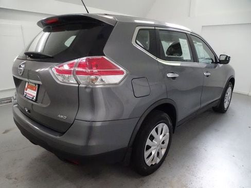 Used 2015 Nissan Rogue S AWD/4WD image 19
