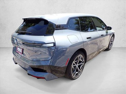 Used 2023 BMW iX xDrive50 w/ Sport Package AWD/4WD image 4