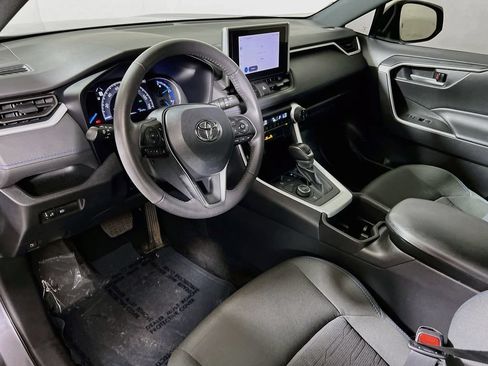 Certified 2024 Toyota RAV4 SE AWD/4WD image 9