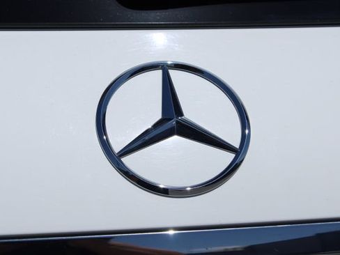 Used 2021 Mercedes-Benz GLE 350 w/ Premium Package image 6