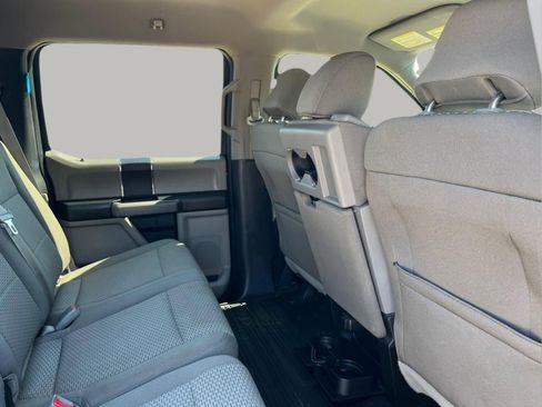 Used 2017 Ford F150 XLT w/ Trailer Tow Package image 28