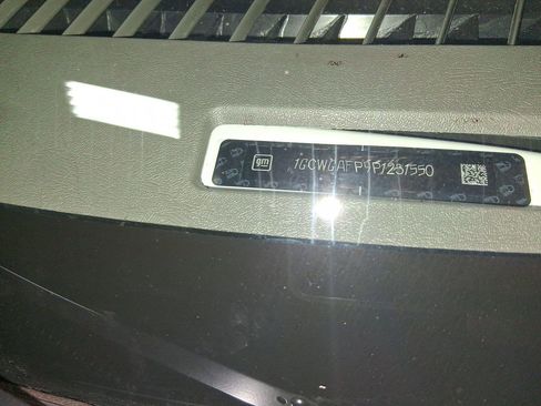 Used 2023 Chevrolet Express 2500 Work Van w/ Driver Convenience Package image 13