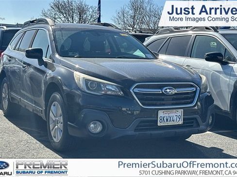 Used 2019 Subaru Outback 2.5i Premium image 1