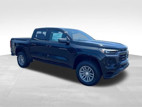 New 2026 Chevrolet Colorado LT w/ LT Convenience Package RWD image 2