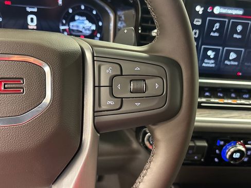 New 2026 GMC Sierra 1500 SLT w/ SLT Premium Package AWD/4WD image 34