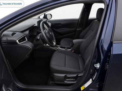 Used 2023 Toyota Corolla LE FWD image 6