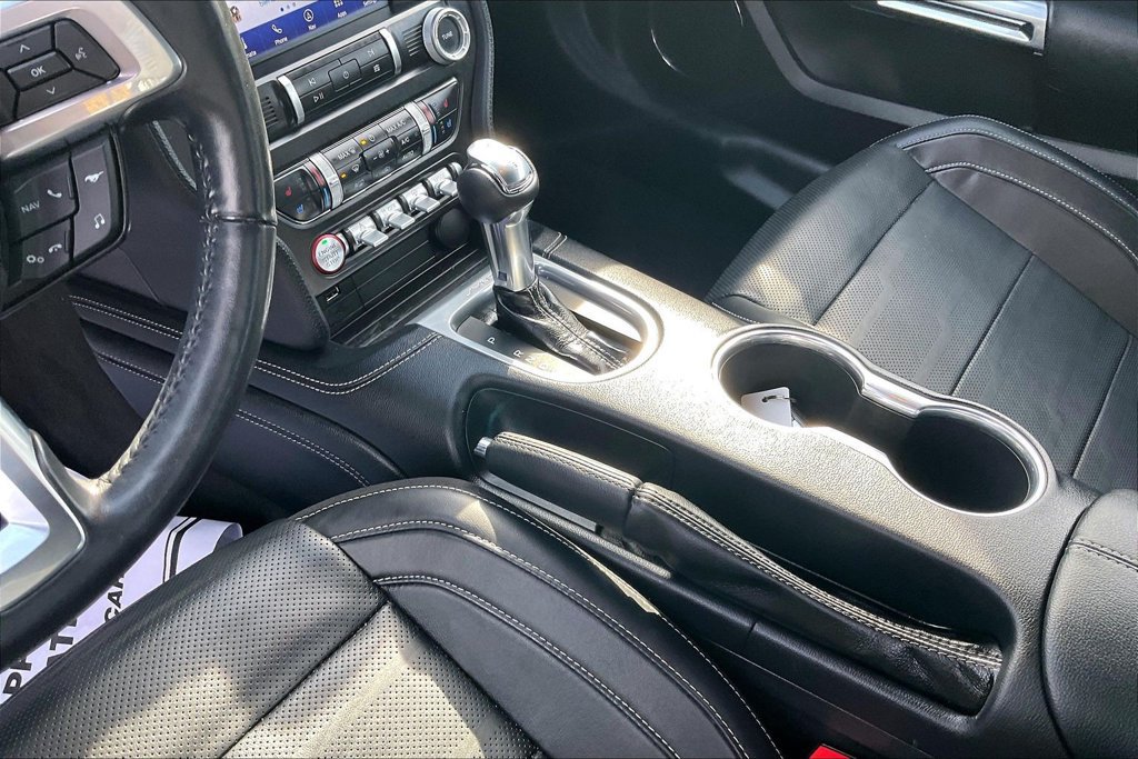 Used 2022 Ford Mustang Premium RWD image 21