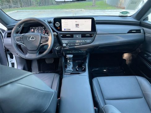 Certified 2023 Lexus ES 350 w/ Premium Package image 20