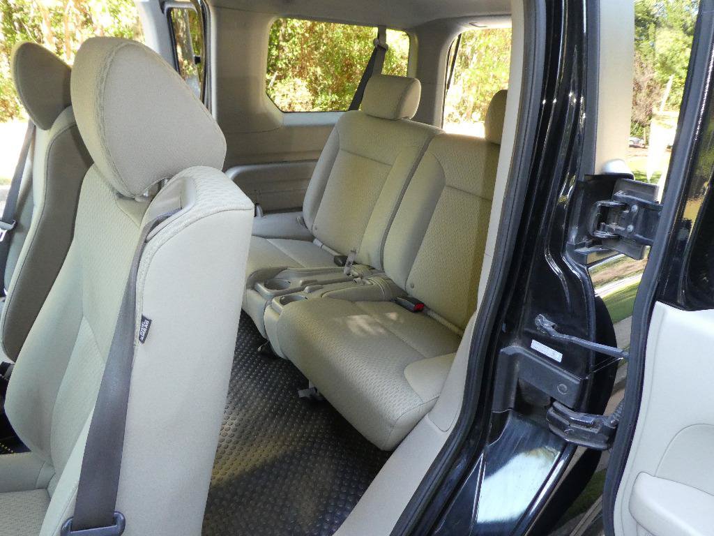 Used 2011 Honda Element LX image 5