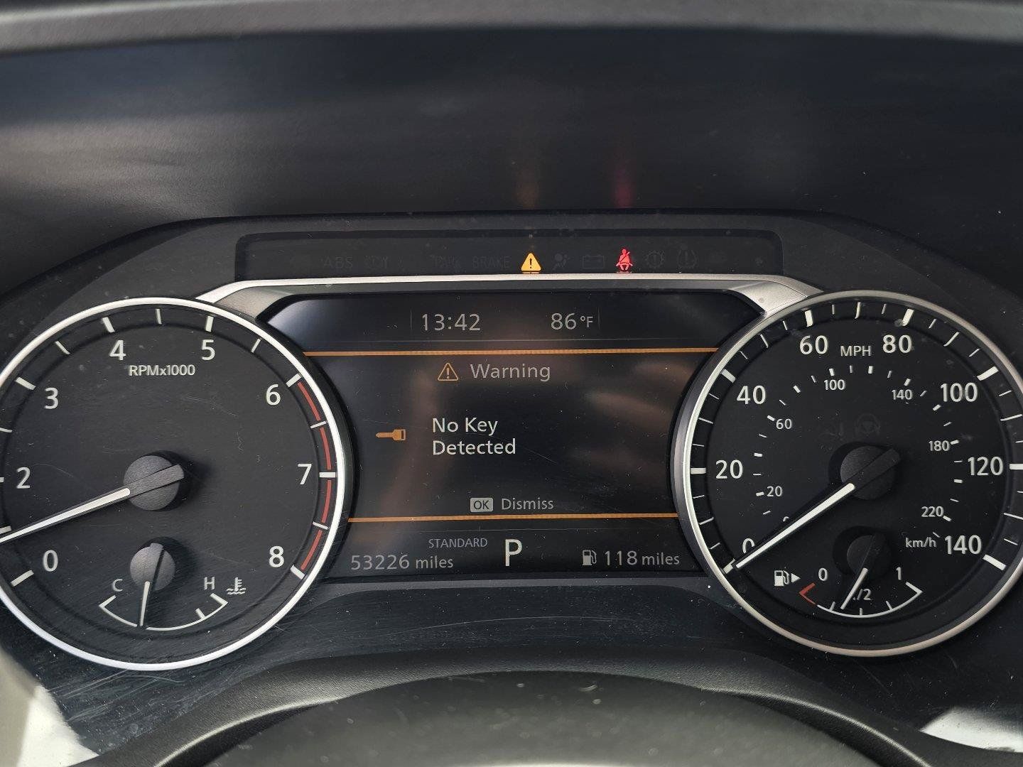 Used 2023 Nissan Rogue S FWD image 11