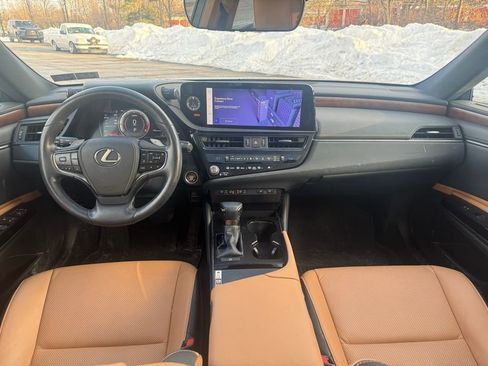 Certified 2023 Lexus ES 350 w/ Premium Package image 8