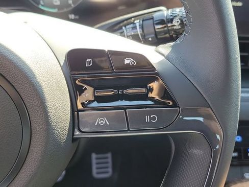 New 2026 Hyundai Elantra Sport image 6