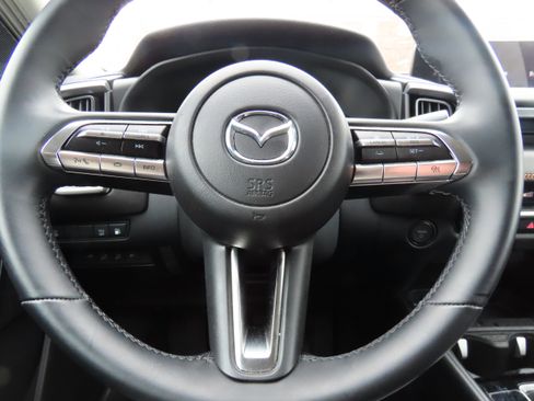 Used 2025 MAZDA CX-50 AWD 2.5 Hybrid w/ Premium Pkg image 32