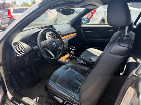 Used 2009 BMW 128i Convertible RWD image 9