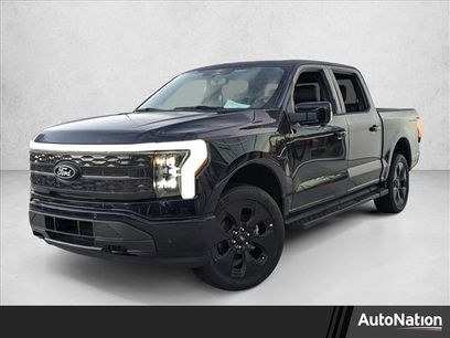 New 2025 Ford F150 Lightning Platinum w/ Dark Elements Package