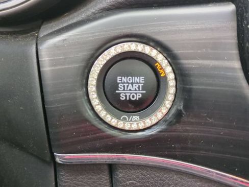 Used 2021 Jeep Grand Cherokee Limited AWD/4WD image 22