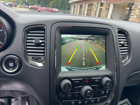 Used 2020 Dodge Durango GT AWD/4WD image 16
