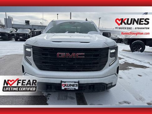 Used 2023 GMC Sierra 1500 Elevation w/ Preferred Package image 5