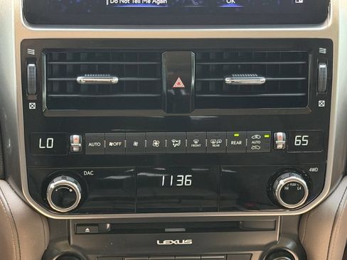 Used 2022 Lexus GX 460 Premium AWD/4WD image 19