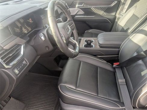 Used 2024 GMC Acadia Denali w/ Super Cruise Package image 16