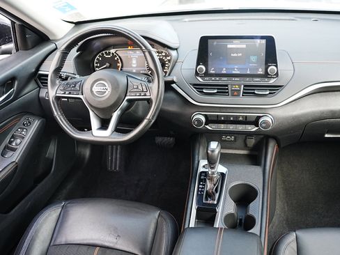 Used 2022 Nissan Altima 2.5 SR image 15