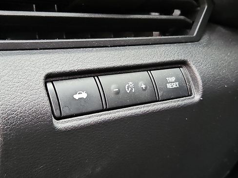 Certified 2022 Nissan Altima 2.5 SV image 24