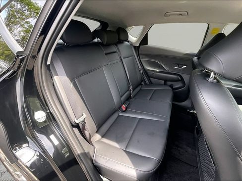 Used 2026 Hyundai Kona SEL Premium FWD image 28