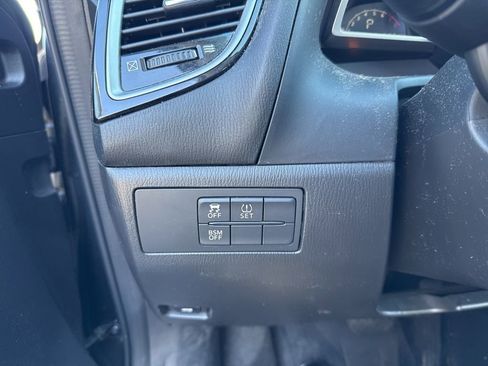 Used 2016 MAZDA MAZDA3 i Sport w/ Preferred Equipment Package image 13