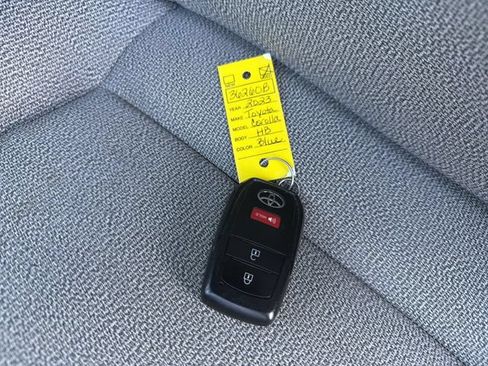 Used 2023 Toyota Corolla XSE FWD image 34