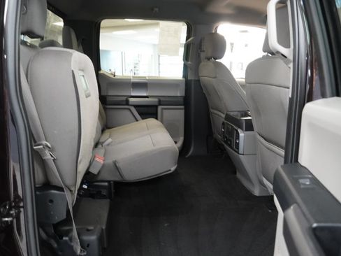 Used 2018 Ford F150 XLT w/ Equipment Group 302A Luxury AWD/4WD image 31