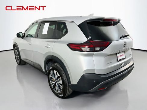 Used 2021 Nissan Rogue SV FWD image 9