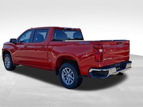 Certified 2021 Chevrolet Silverado 1500 LT image 4