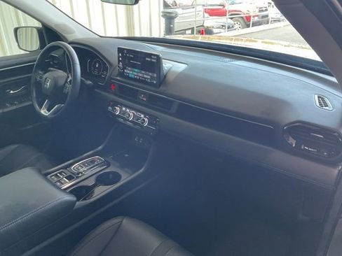 Certified 2025 Honda Pilot EX-L image 24