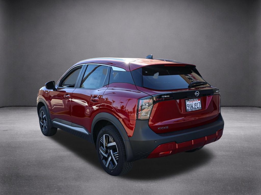 Used 2026 Nissan Kicks SV FWD image 7
