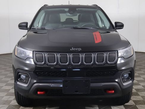 Used 2022 Jeep Compass Trailhawk AWD/4WD image 9