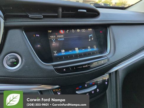 Used 2018 Cadillac XT5 Premium Luxury FWD image 16