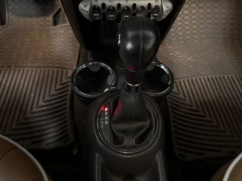 Used 2010 MINI Cooper S image 13