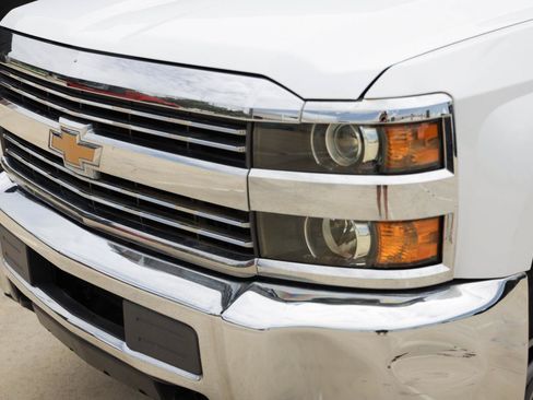 Used 2016 Chevrolet Silverado 2500 W/T RWD image 25