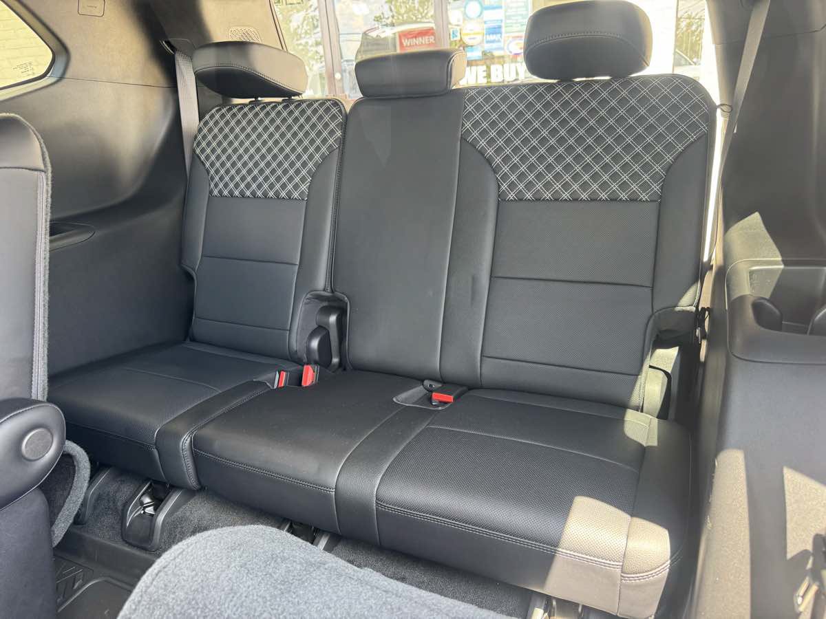Used 2025 GMC Acadia Denali w/ Super Cruise Package AWD/4WD image 14