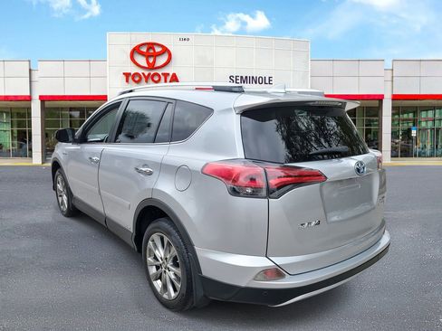 Used 2016 Toyota RAV4 Limited w/ Advanced Technology Package image 4
