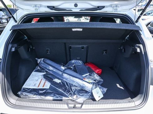 New 2025 Volkswagen GTI Autobahn image 36