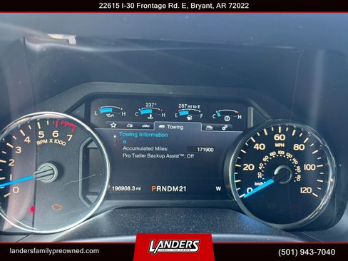 Used 2016 Ford F150 Platinum w/ Equipment Group 701A Luxury RWD image 25