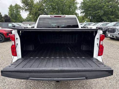 Used 2023 Chevrolet Silverado 1500 Custom Trail Boss w/ LPO, Dark Essentials Package AWD/4WD image 12