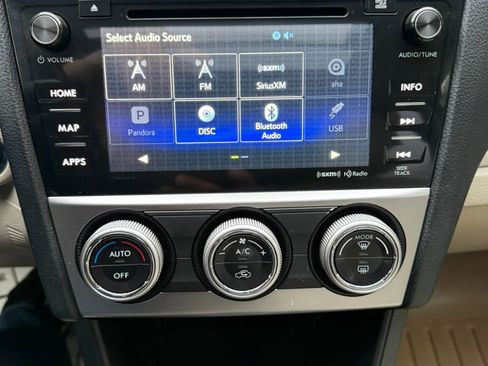 Used 2015 Subaru Crosstrek Touring image 38